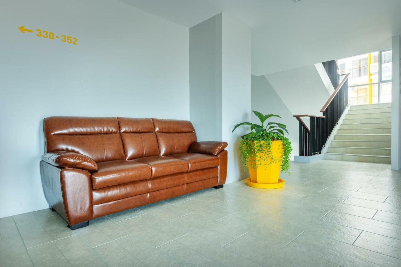 Beehive Boutique Hotel Phuket Ngoại thất bức ảnh