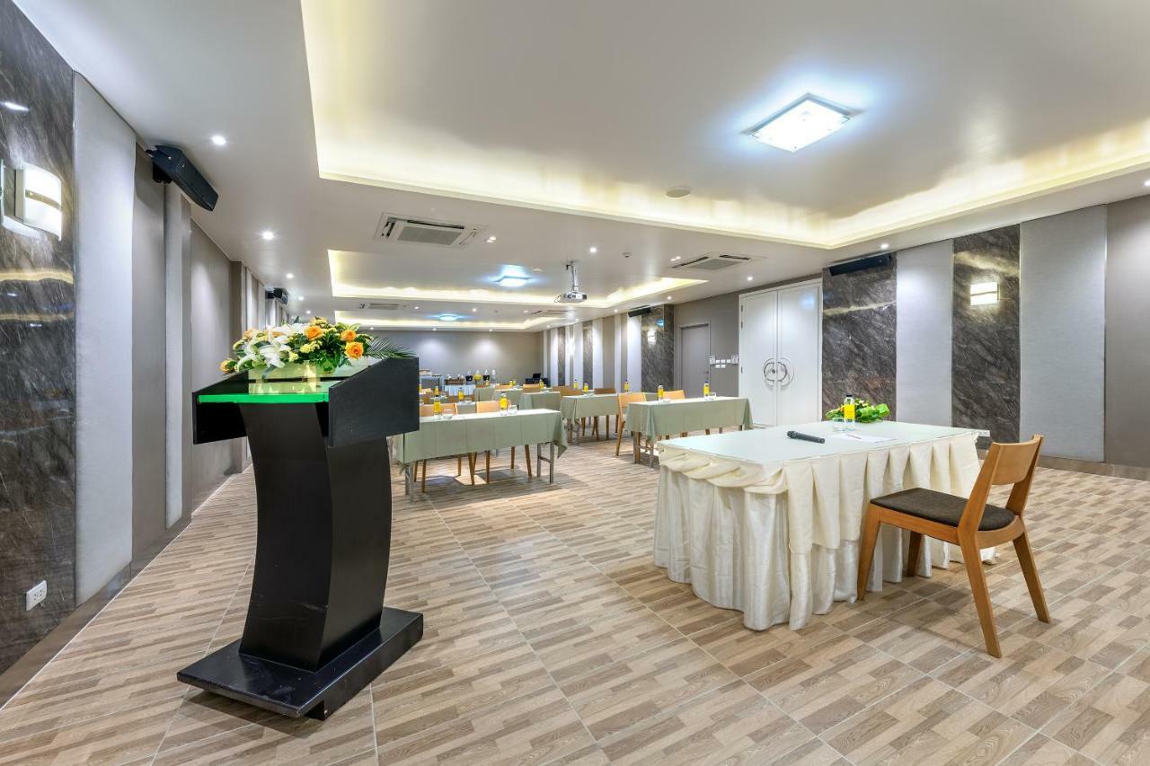 Beehive Boutique Hotel Phuket Ngoại thất bức ảnh